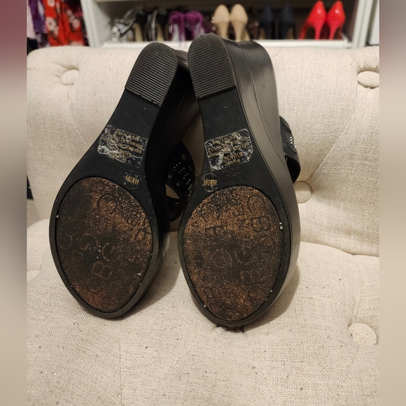 BCBGeneration wedge sandle - Picture 4 of 4
